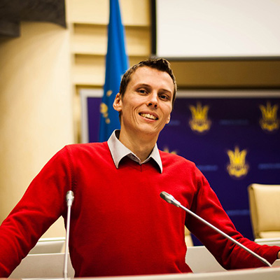 Янголь Анатолій